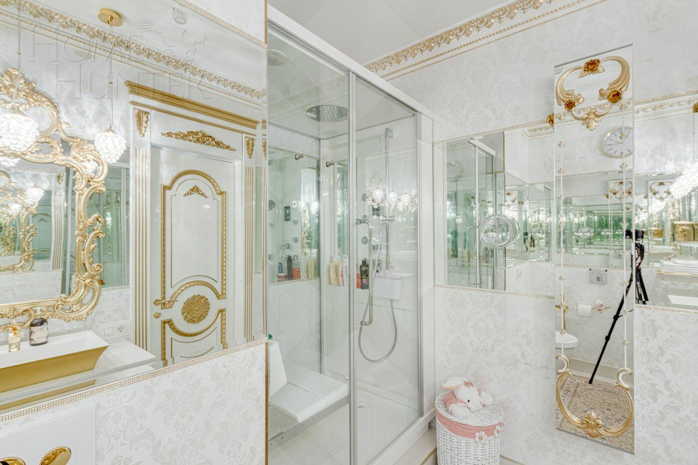 2-УРОВНЕВАЯ КВАРТИРА С ОТДЕЛКОЙ 721 М² НА 15 ЭТАЖЕ