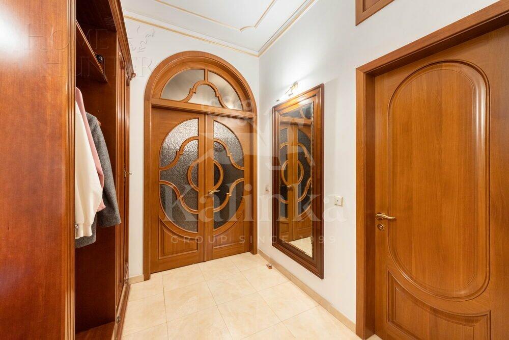 3-КОМН. КВАРТИРА С ОТДЕЛКОЙ 163 М² НА 3 ЭТАЖЕ