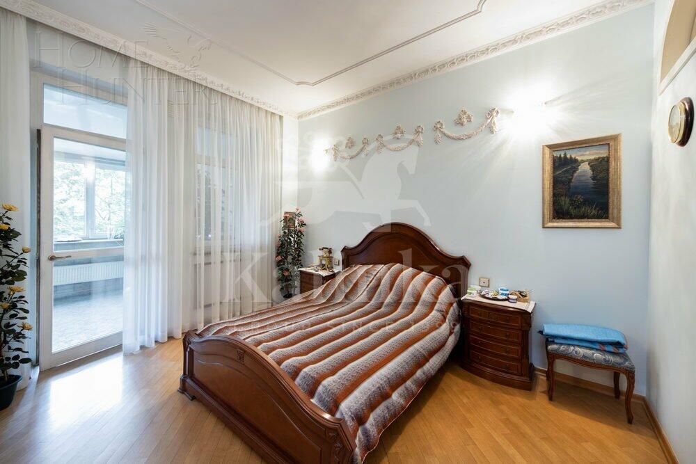 3-КОМН. КВАРТИРА С ОТДЕЛКОЙ 163 М² НА 3 ЭТАЖЕ