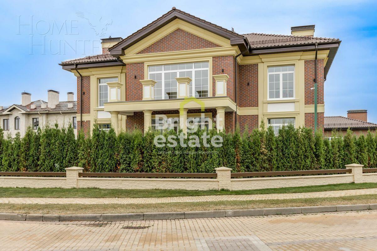 2-этажный коттедж 900 м² с отделкой