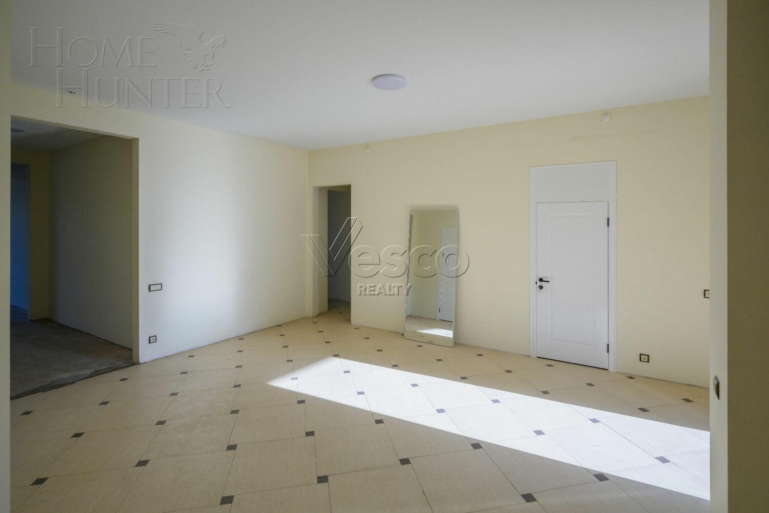 2-этажный коттедж 735 м² без отделки