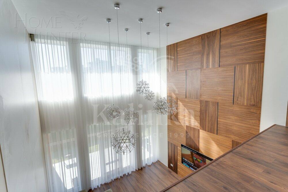 2-этажный коттедж 295 м² с отделкой