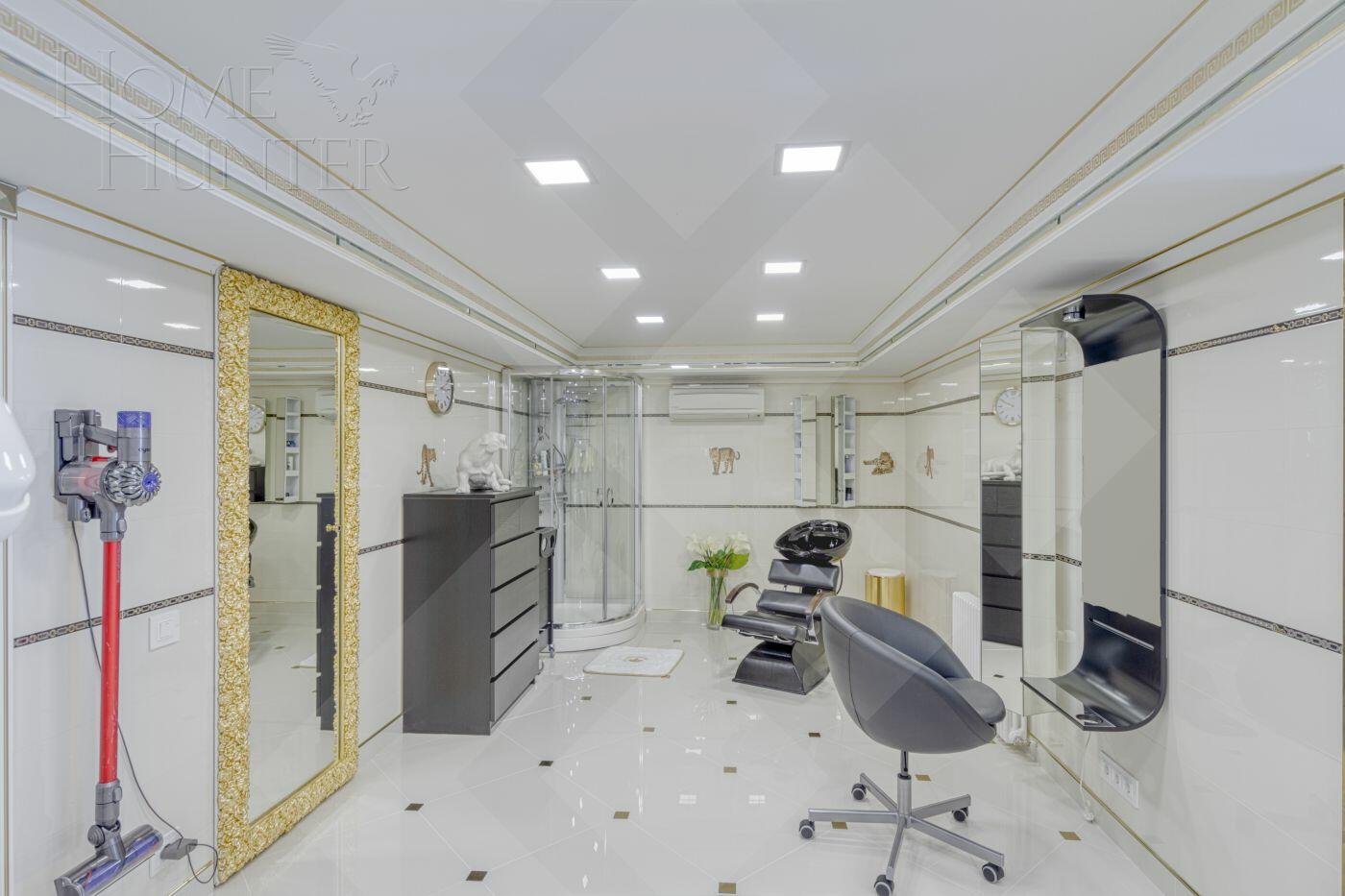 2-УРОВНЕВАЯ КВАРТИРА С ОТДЕЛКОЙ 721 М² НА 15 ЭТАЖЕ