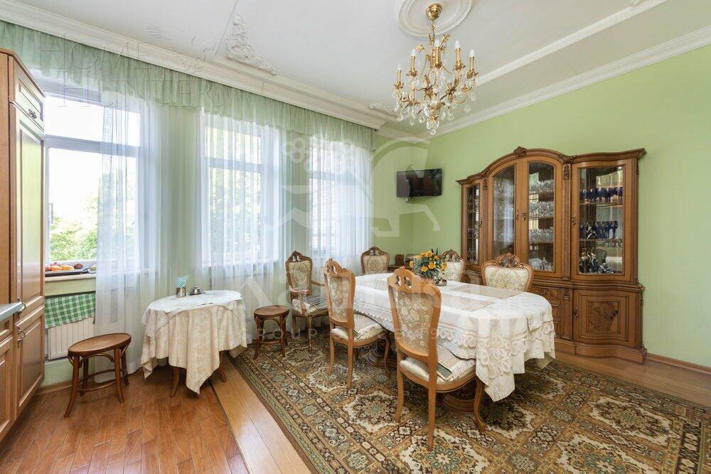 3-КОМН. КВАРТИРА С ОТДЕЛКОЙ 163 М² НА 3 ЭТАЖЕ