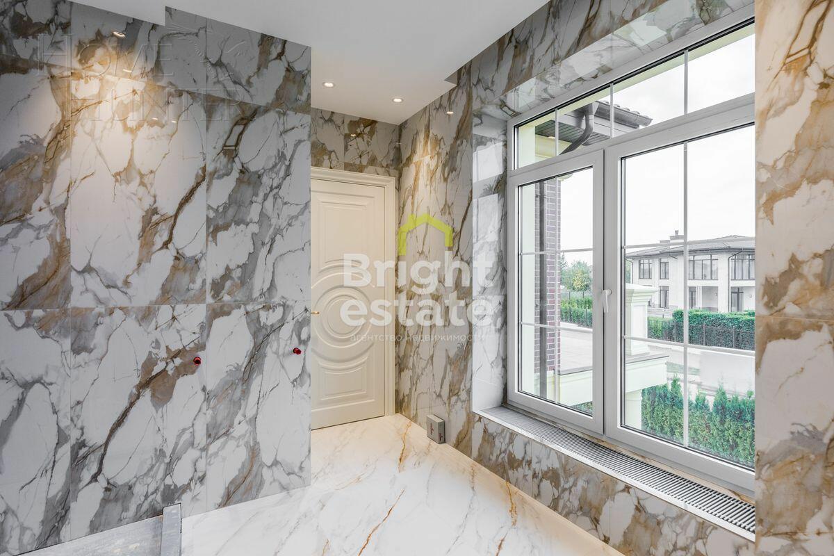 2-этажный коттедж 900 м² с отделкой