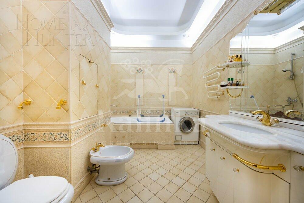 3-КОМН. КВАРТИРА С ОТДЕЛКОЙ 163 М² НА 3 ЭТАЖЕ