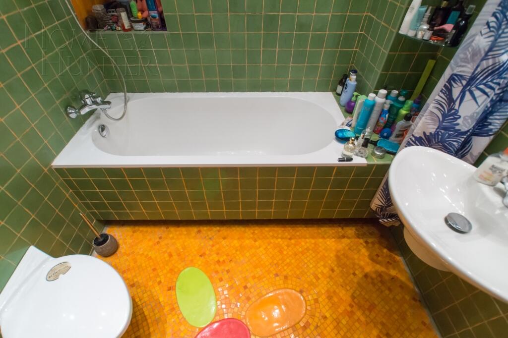 4-КОМН. КВАРТИРА С ОТДЕЛКОЙ 215 М² НА 3 ЭТАЖЕ