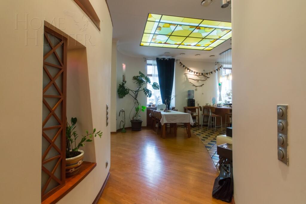 4-КОМН. КВАРТИРА С ОТДЕЛКОЙ 215 М² НА 3 ЭТАЖЕ