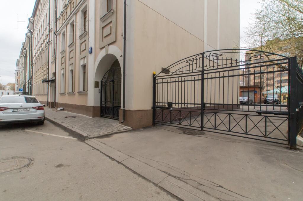 4-КОМН. КВАРТИРА С ОТДЕЛКОЙ 215 М² НА 3 ЭТАЖЕ