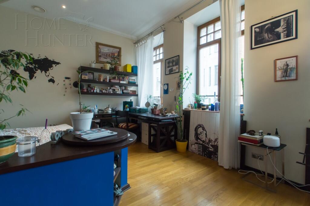 4-КОМН. КВАРТИРА С ОТДЕЛКОЙ 215 М² НА 3 ЭТАЖЕ