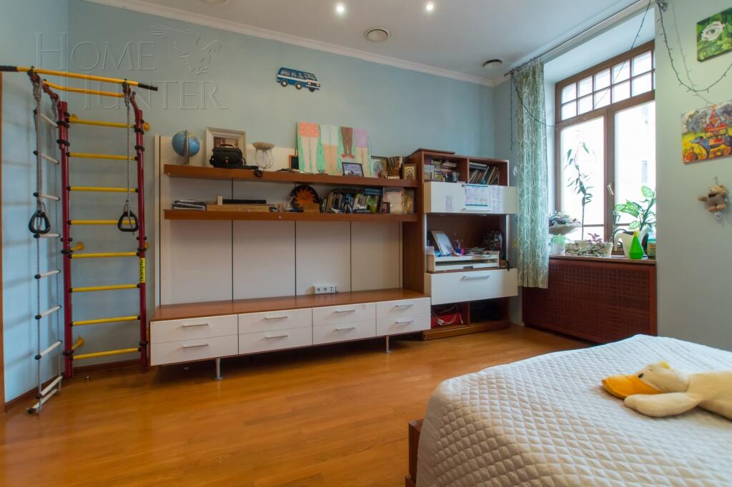 4-КОМН. КВАРТИРА С ОТДЕЛКОЙ 215 М² НА 3 ЭТАЖЕ