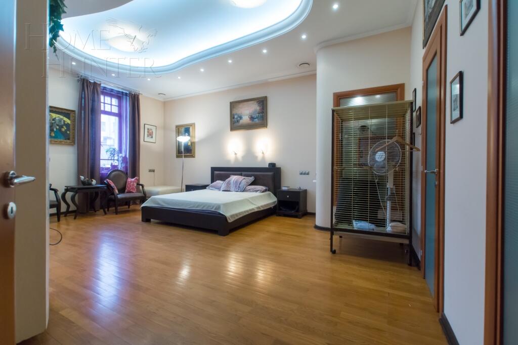 4-КОМН. КВАРТИРА С ОТДЕЛКОЙ 215 М² НА 3 ЭТАЖЕ