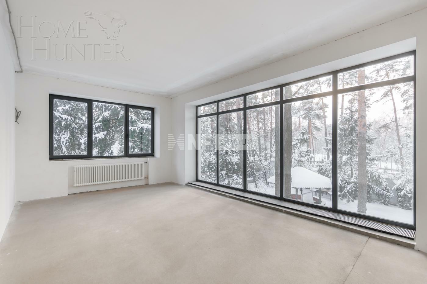 3-этажный коттедж 1 074 м² без отделки