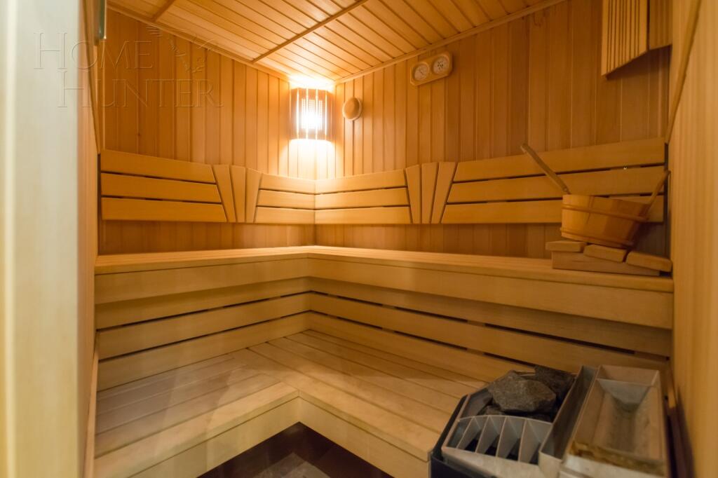 4-КОМН. КВАРТИРА С ОТДЕЛКОЙ 215 М² НА 3 ЭТАЖЕ