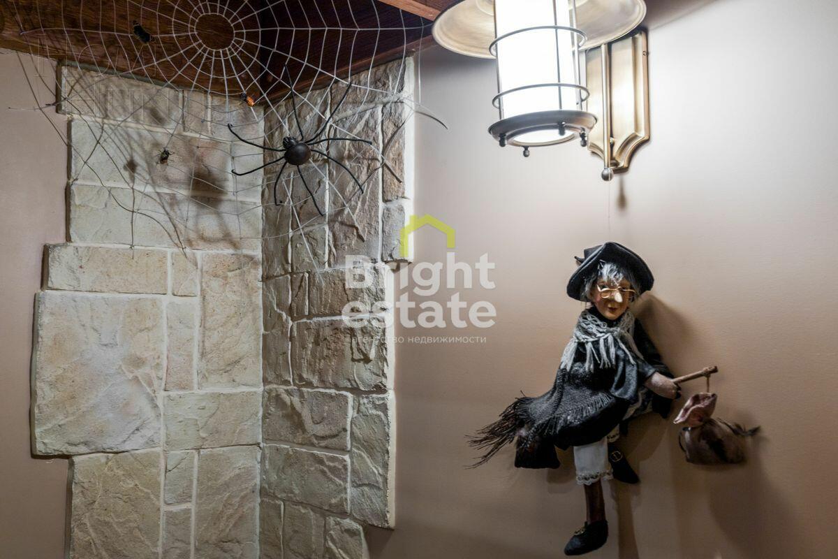 2-этажный коттедж 500 м² с отделкой