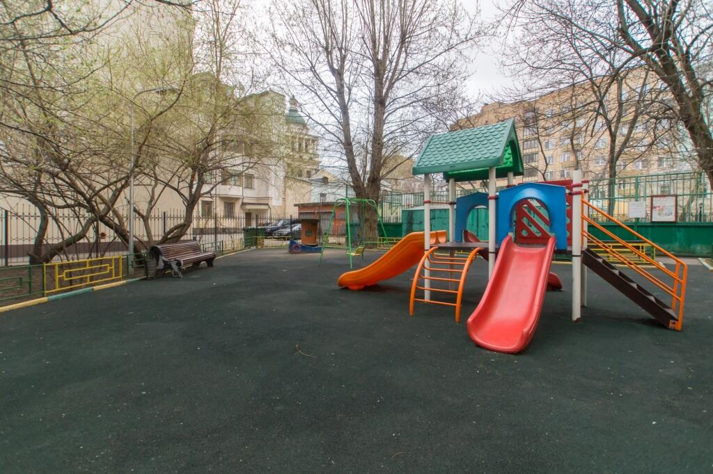 4-КОМН. КВАРТИРА С ОТДЕЛКОЙ 215 М² НА 3 ЭТАЖЕ