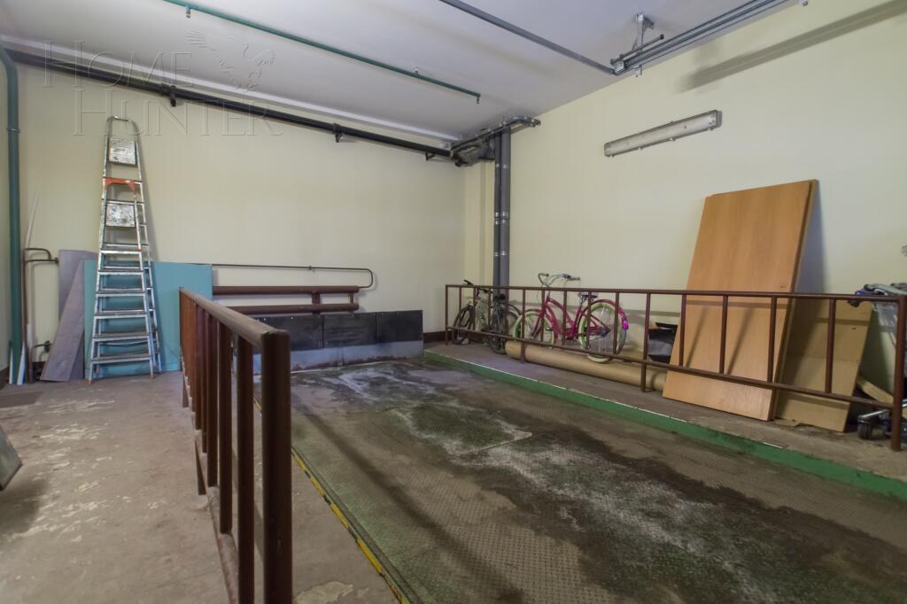 4-КОМН. КВАРТИРА С ОТДЕЛКОЙ 215 М² НА 3 ЭТАЖЕ