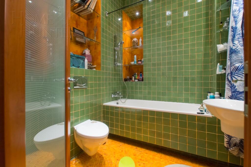 4-КОМН. КВАРТИРА С ОТДЕЛКОЙ 215 М² НА 3 ЭТАЖЕ