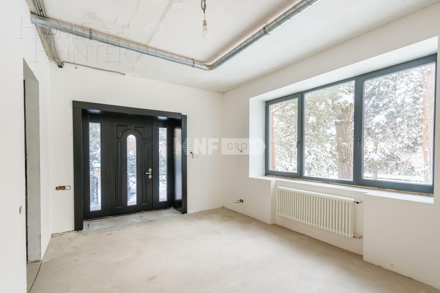 3-этажный коттедж 1 074 м² без отделки