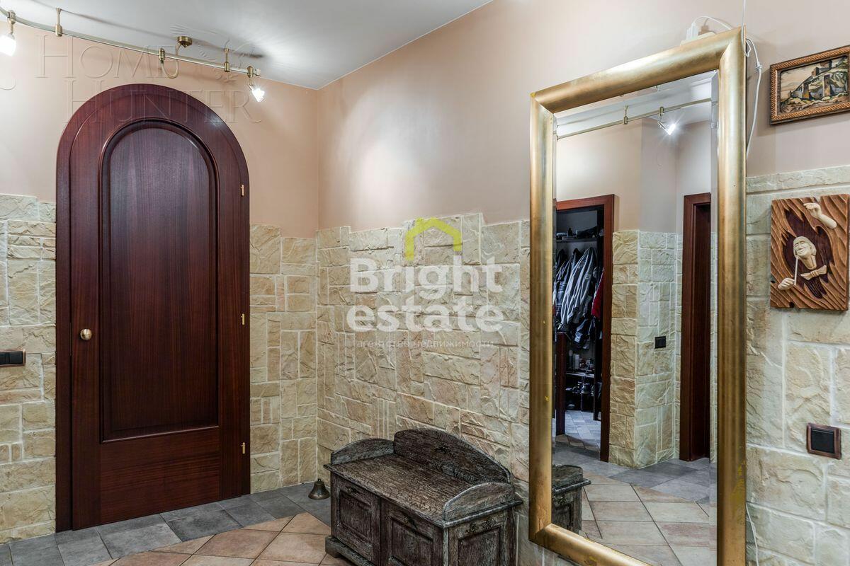 2-этажный коттедж 500 м² с отделкой