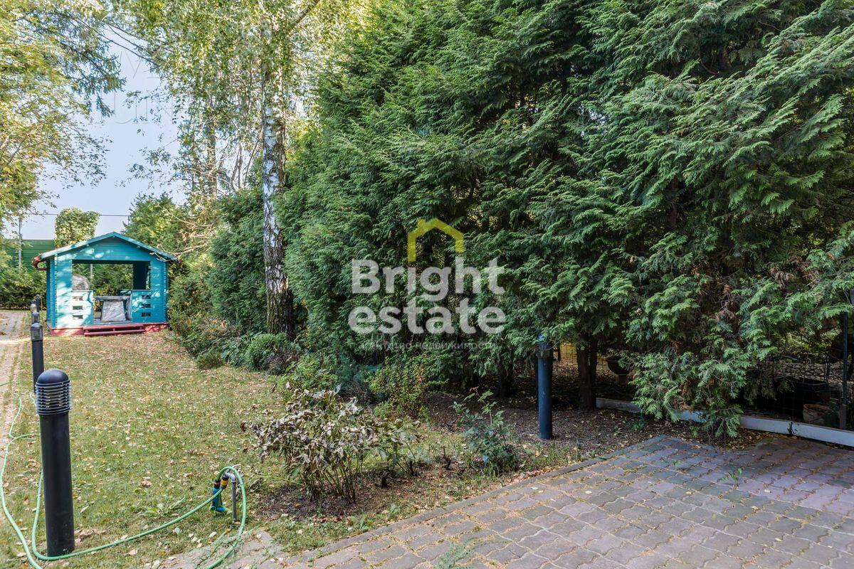 3-УРОВНЕВЫЙ ТАУНХАУС С ОТДЕЛКОЙ 264.9 М² НА 1 ЭТАЖЕ