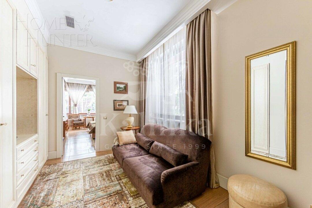 2-этажный коттедж 650 м² с отделкой