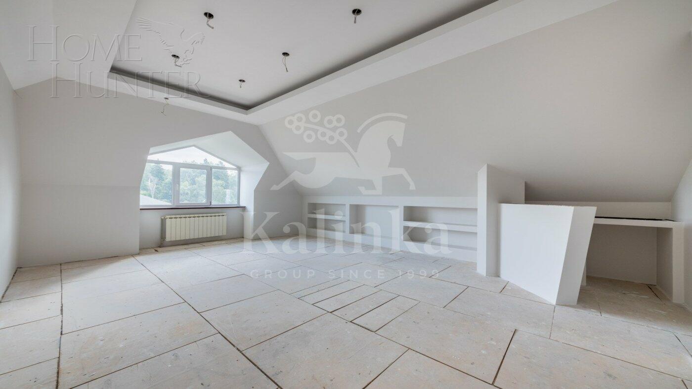 2-этажный коттедж 1 000 м² с отделкой