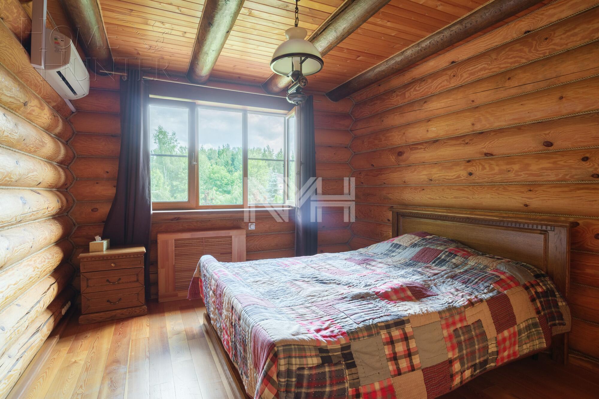 3-этажный коттедж 550 м² с отделкой