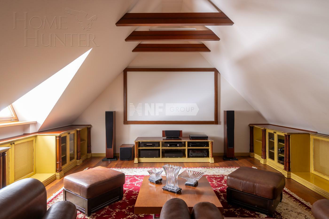 2-этажный коттедж 440 м² с отделкой