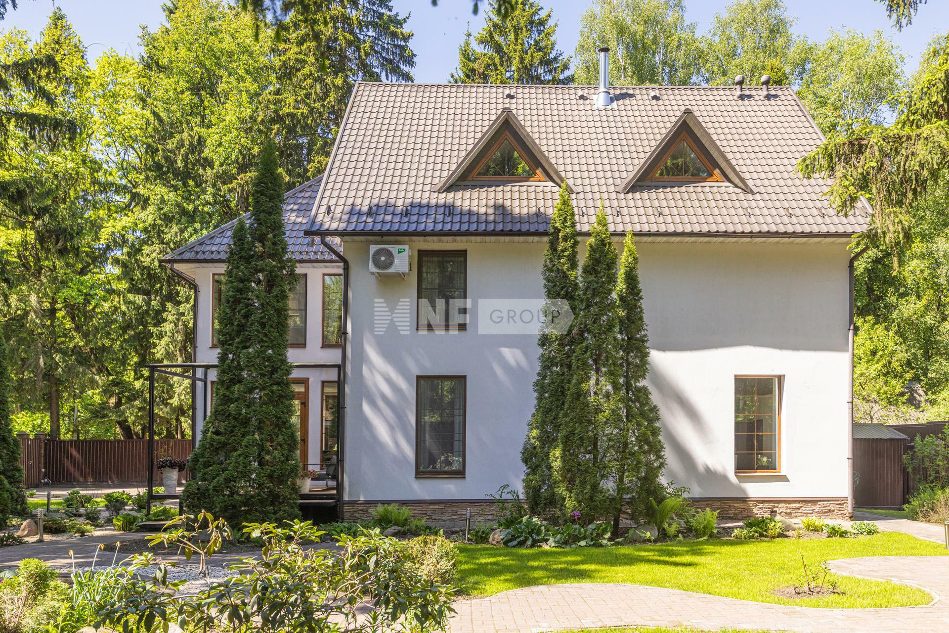 2-этажный коттедж 440 м² с отделкой