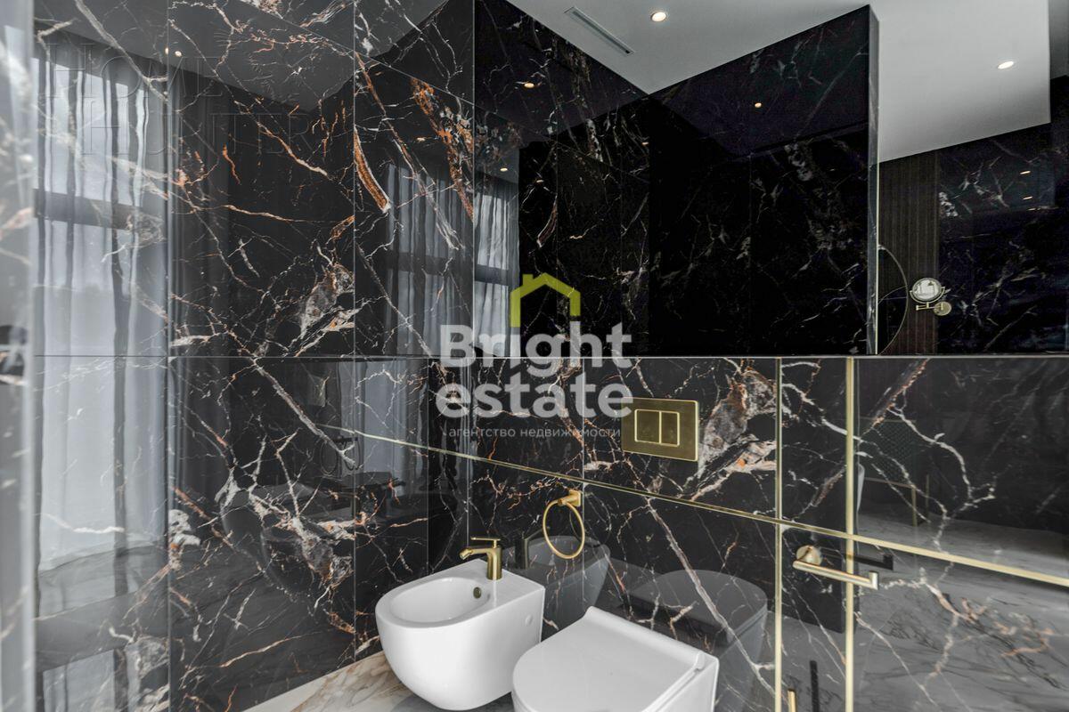 2-этажный коттедж 995 м² с отделкой