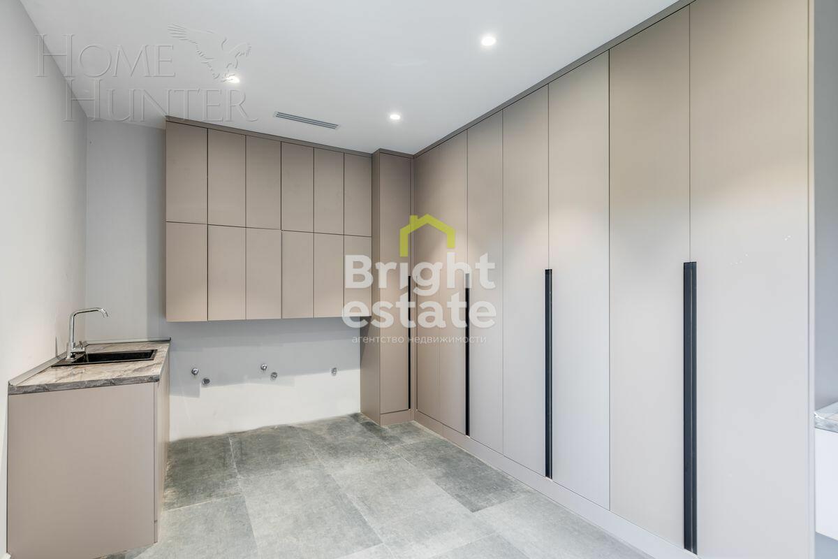 2-этажный коттедж 995 м² с отделкой