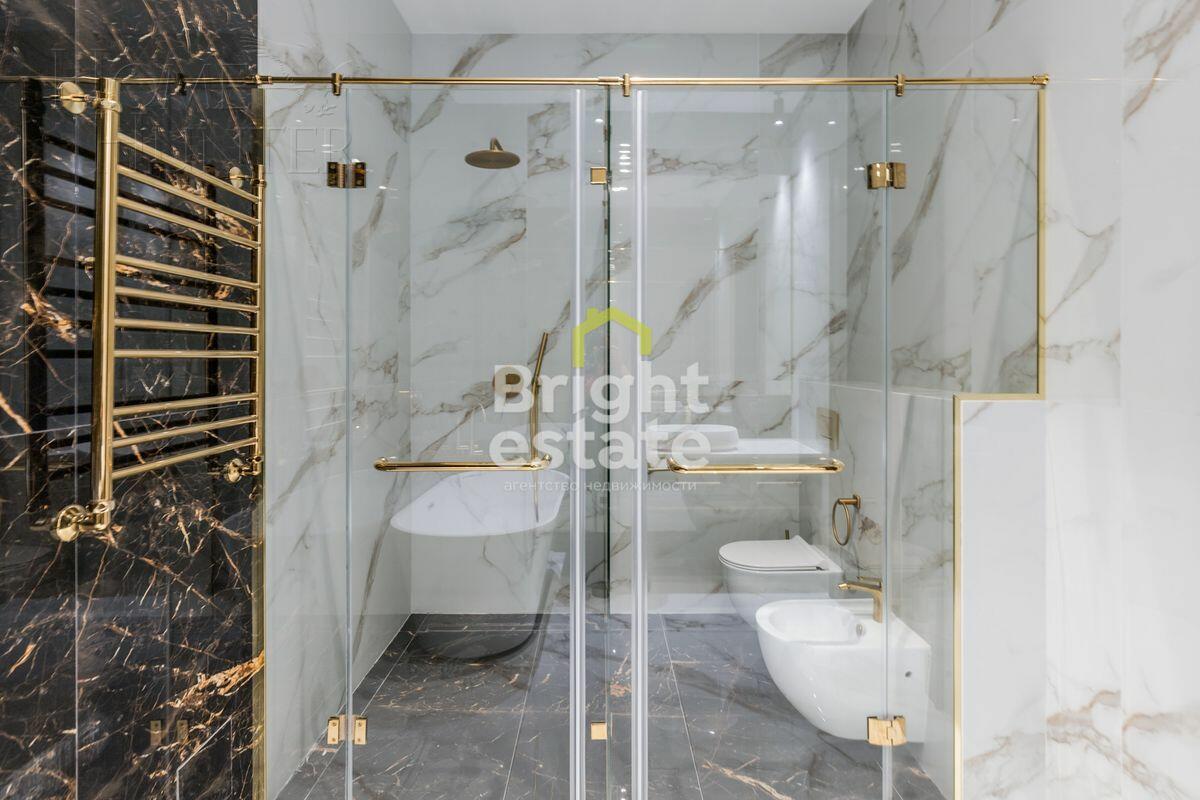 2-этажный коттедж 995 м² с отделкой