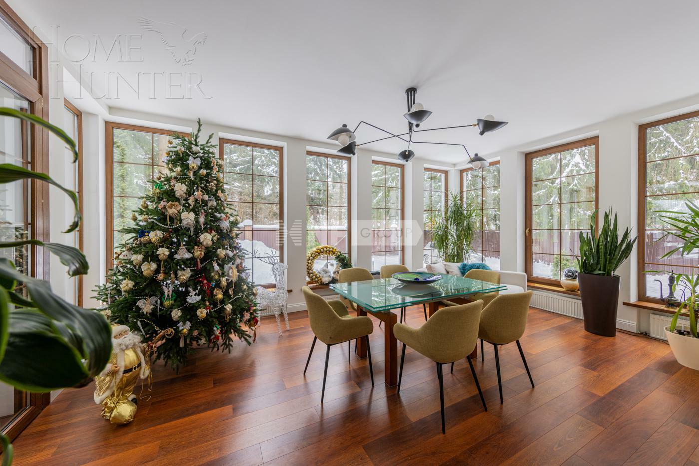 2-этажный коттедж 440 м² с отделкой