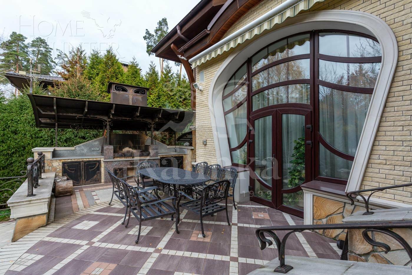 2-этажный коттедж 880 м² с отделкой