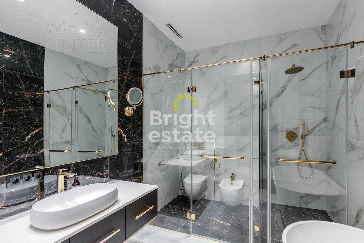 2-этажный коттедж 995 м² с отделкой