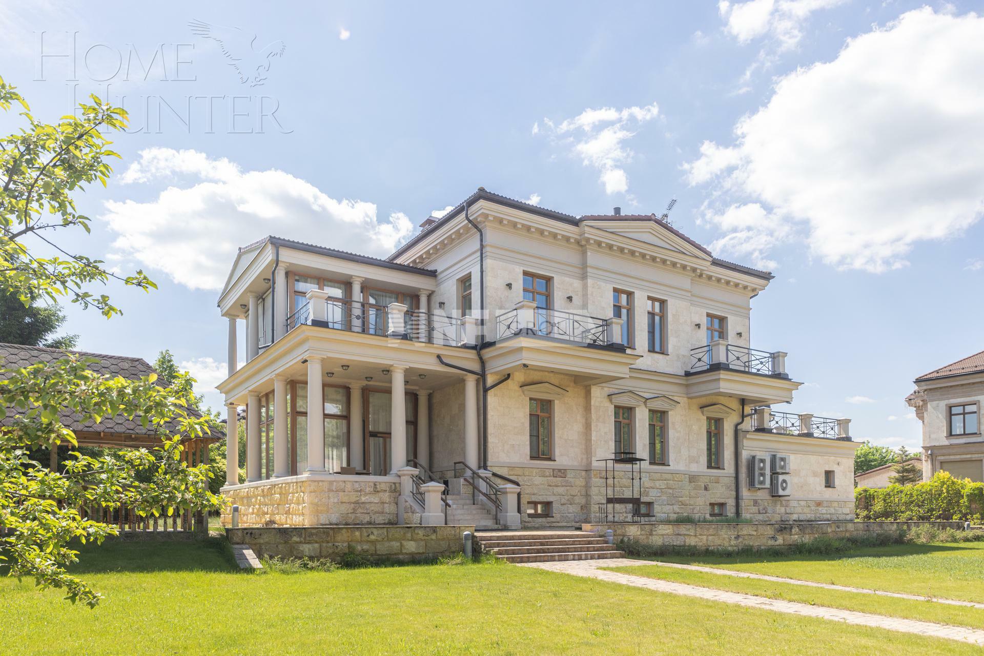 2-этажный коттедж 959 м² с отделкой