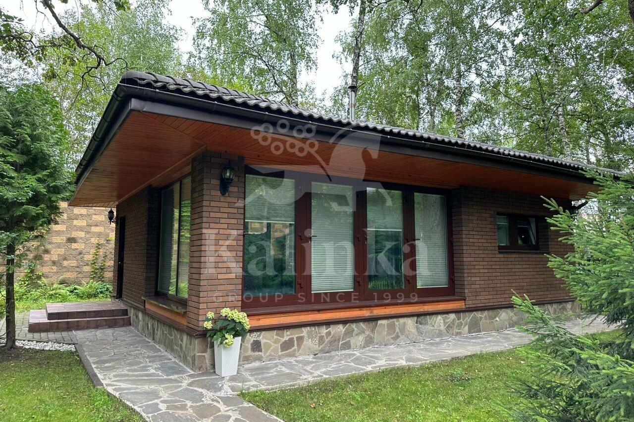 2-этажный коттедж 650 м² с отделкой