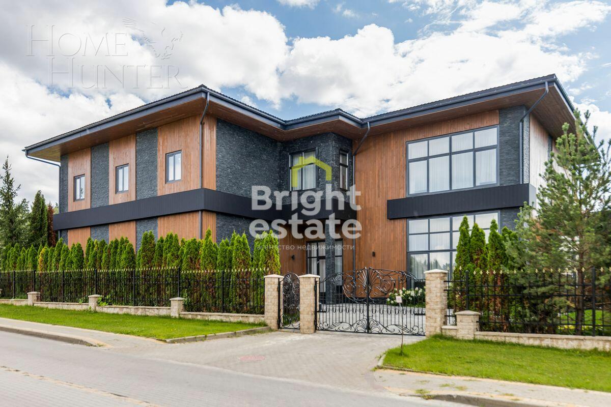 2-этажный коттедж 995 м² с отделкой