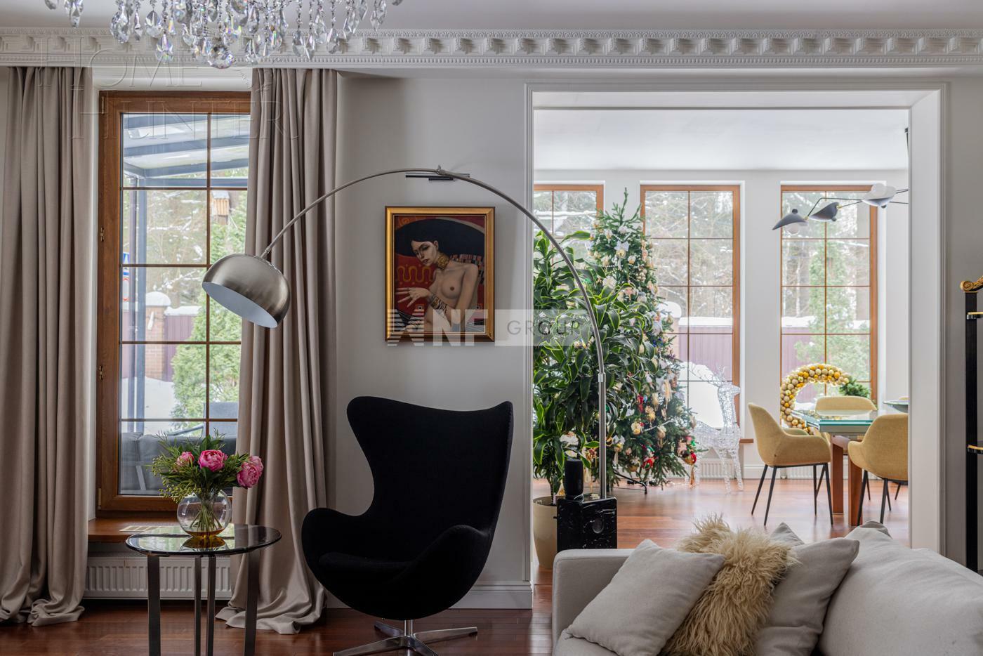 2-этажный коттедж 440 м² с отделкой