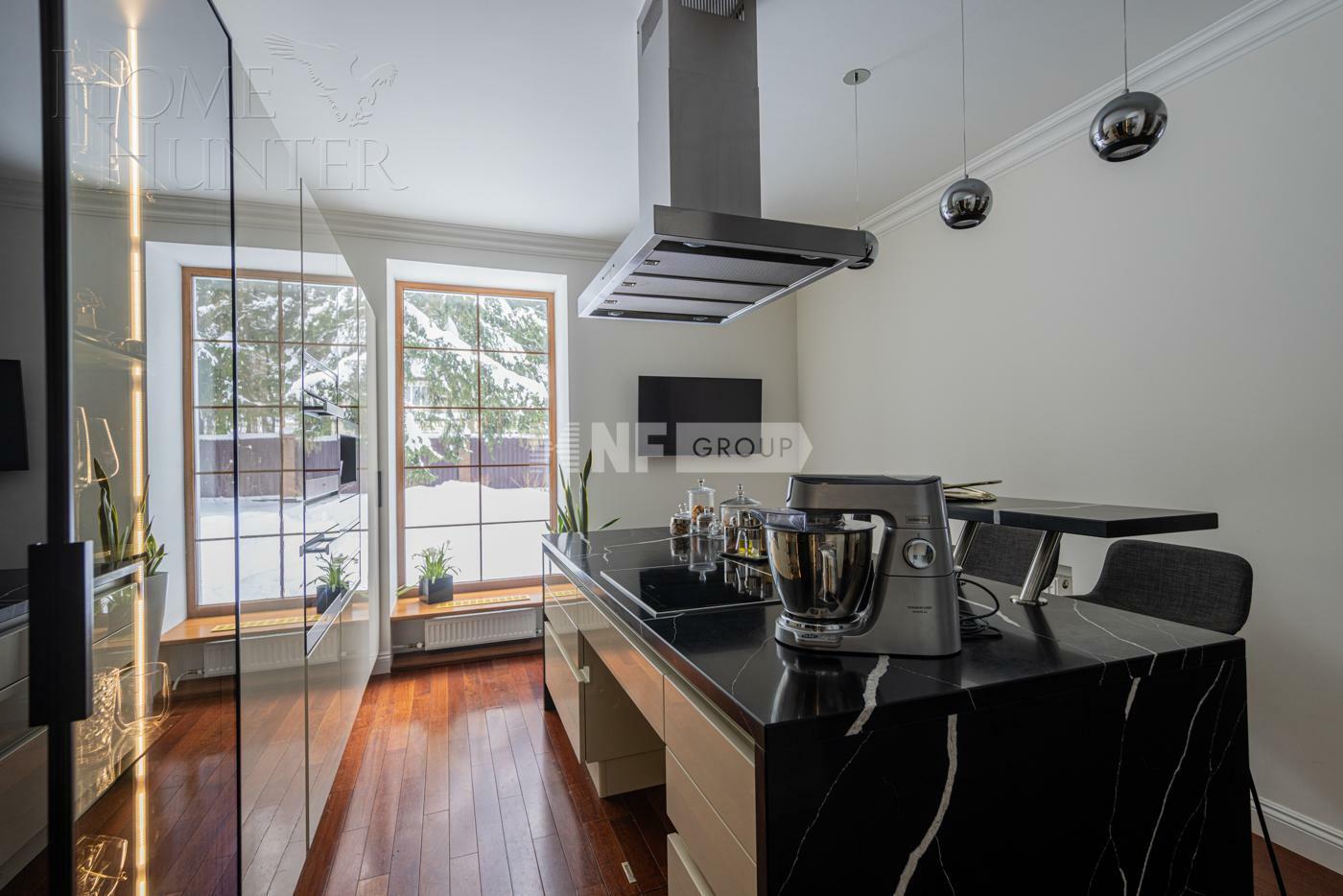 2-этажный коттедж 440 м² с отделкой