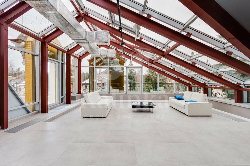 2-этажный коттедж 700 м² с отделкой