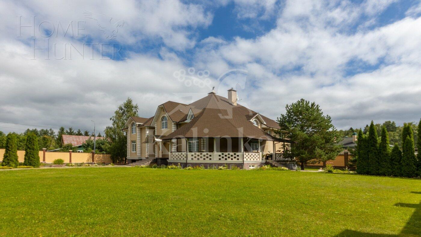 2-этажный коттедж 1 000 м² с отделкой