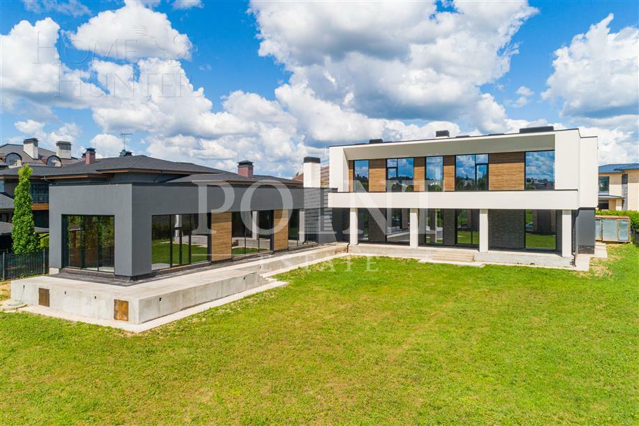 2-этажный коттедж 1 200 м² без отделки