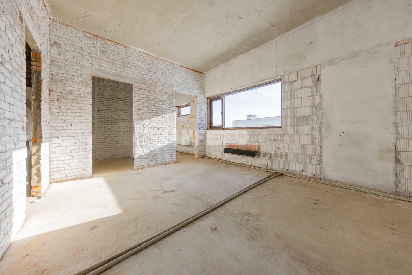 2-этажный коттедж 751.2 м² без отделки