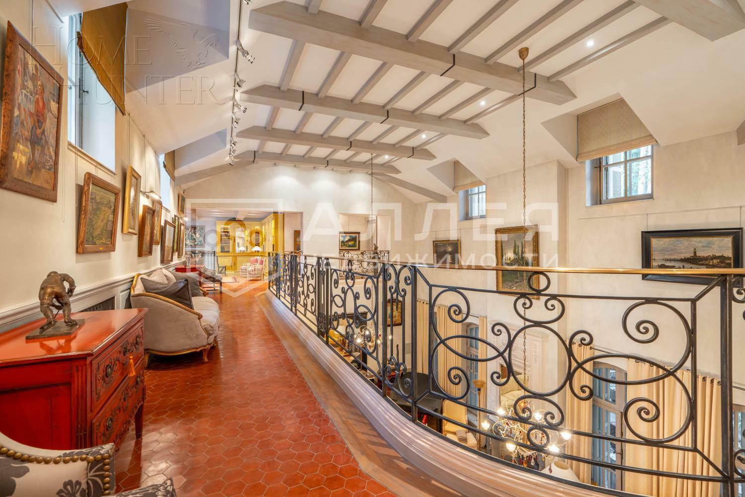 2-этажный коттедж 1 018 м² с отделкой