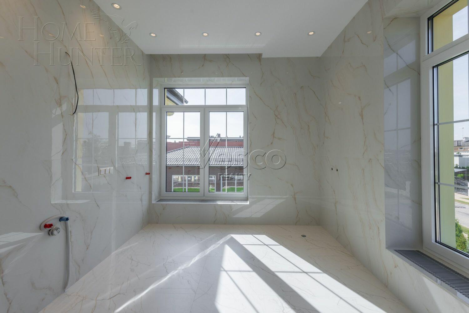 2-этажный коттедж 900 м² с отделкой