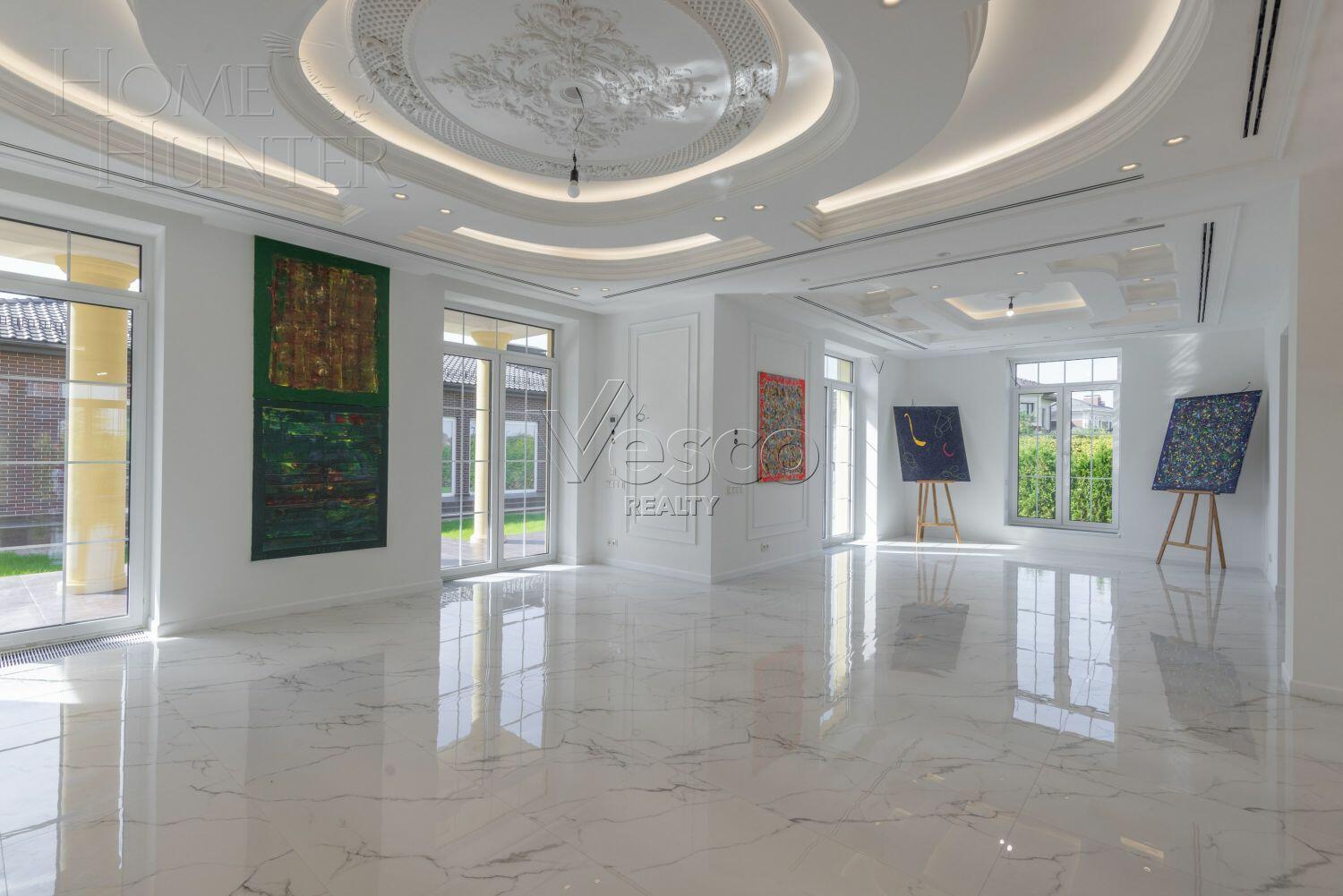 2-этажный коттедж 900 м² с отделкой