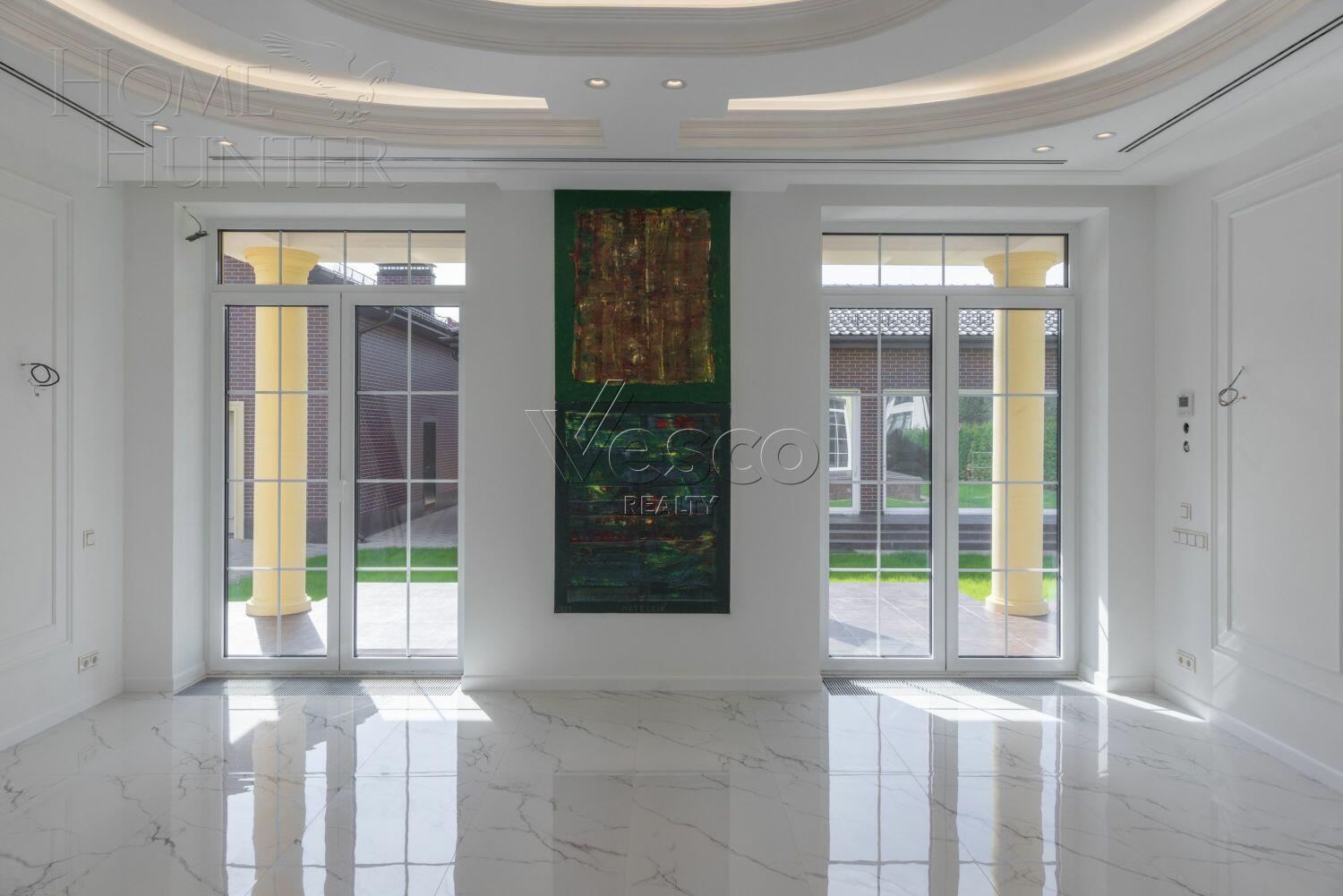 2-этажный коттедж 900 м² с отделкой