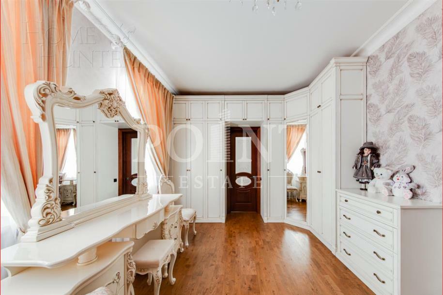 2-этажный коттедж 498 м² с отделкой